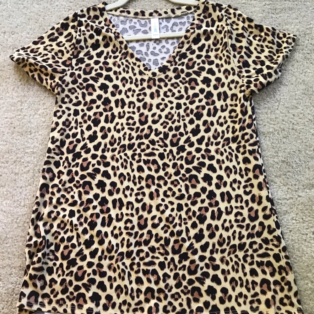 NWOT Lularoe XS Christy T